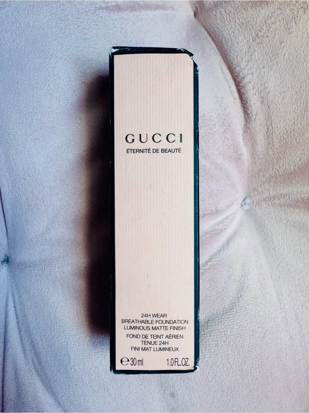 Gucci Éternité De Beauté Breathable Foundation —260W